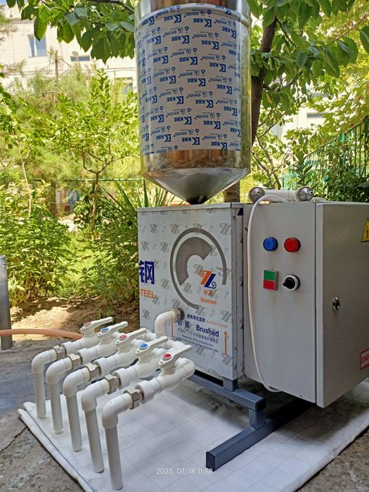 Дозатор для разлива кекса и начинения кондитерских изделий.цен.от800&