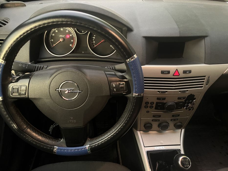 OPEL Astra 2008 — imagine 5