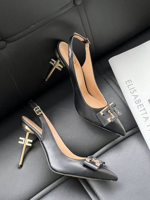 Елизабет френчи елегантни