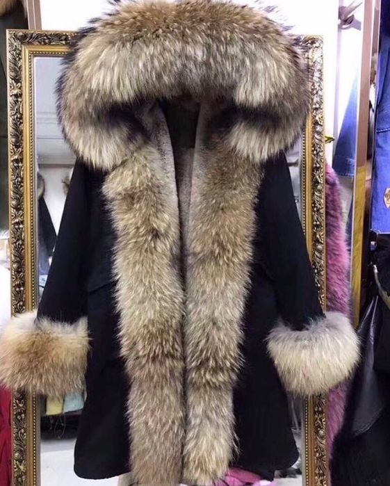 Geaca Parka/blana naturală 100% orice culoare,orice mărime disponibila