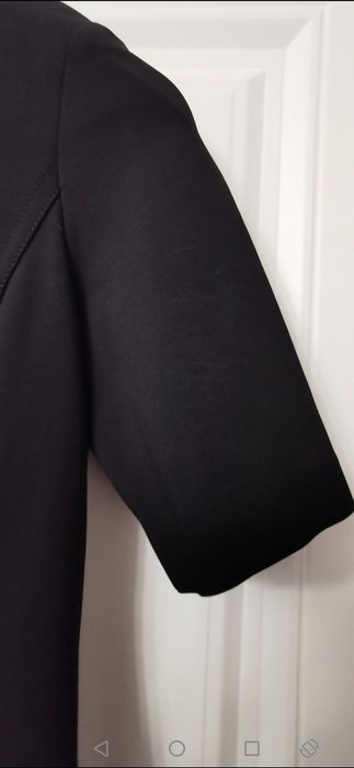 Gucci платье длины миди