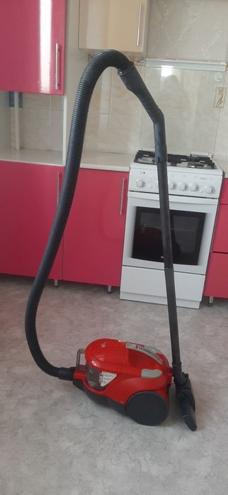 Продам пылесос LG