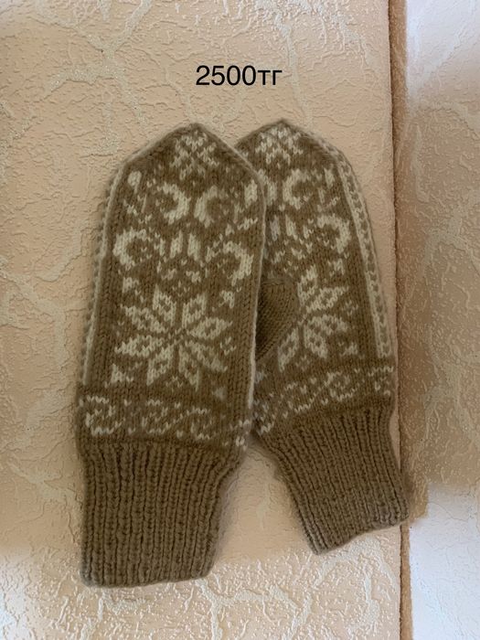 Теплые перчатки и варежки