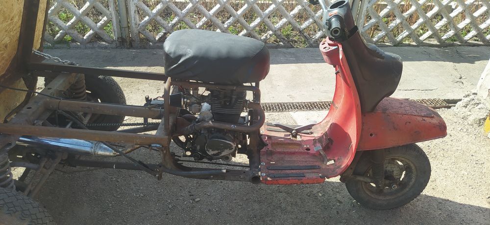 Мотороллер муровей старого образца