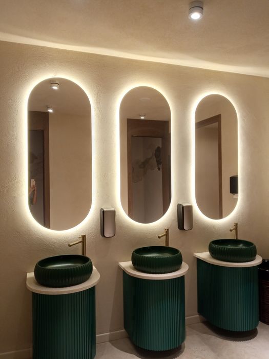 Зеркала, стекло, багетные рамки