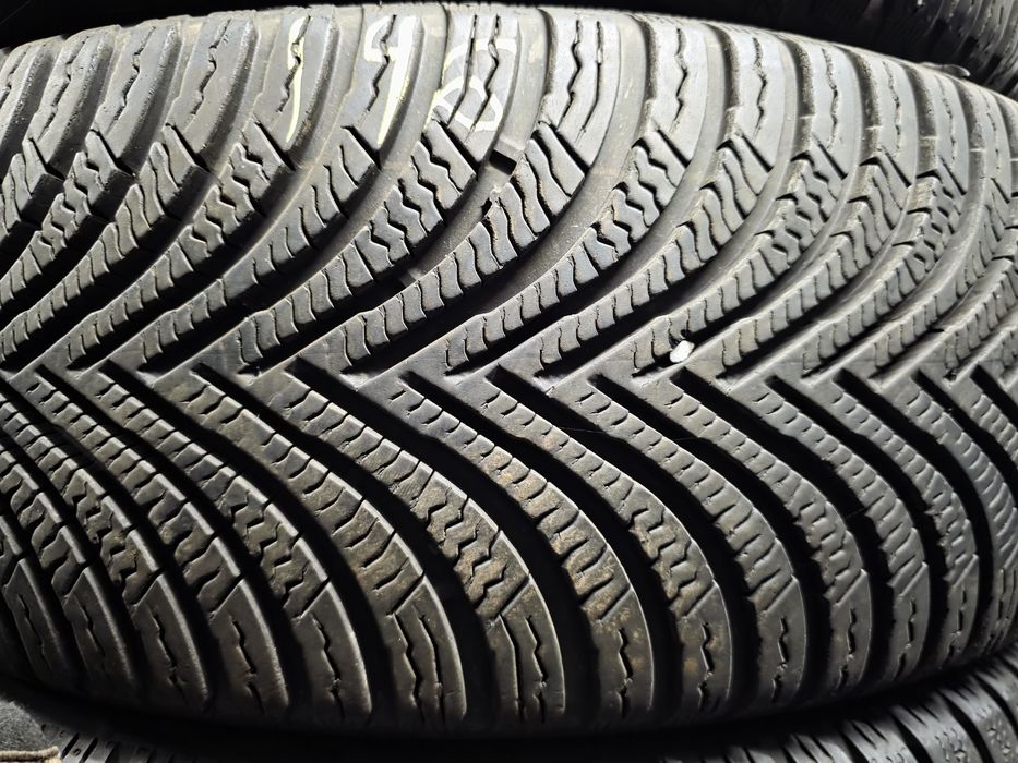 4бр Зимни Гуми 205 60 16 - Michelin