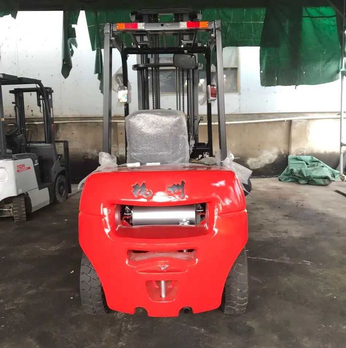 Вилочный погрузчик (кара) с боковым смещением HANGCHA CPCD30- AG65J