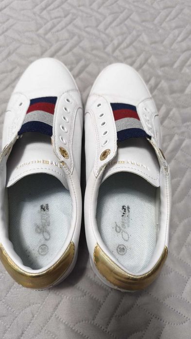 Tommy Hilfiger маратонки