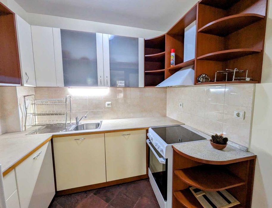 Дава се под наем Двустаен апартамент в София, Красно село - 87 кв.м за 668.1 € - Снимка #2