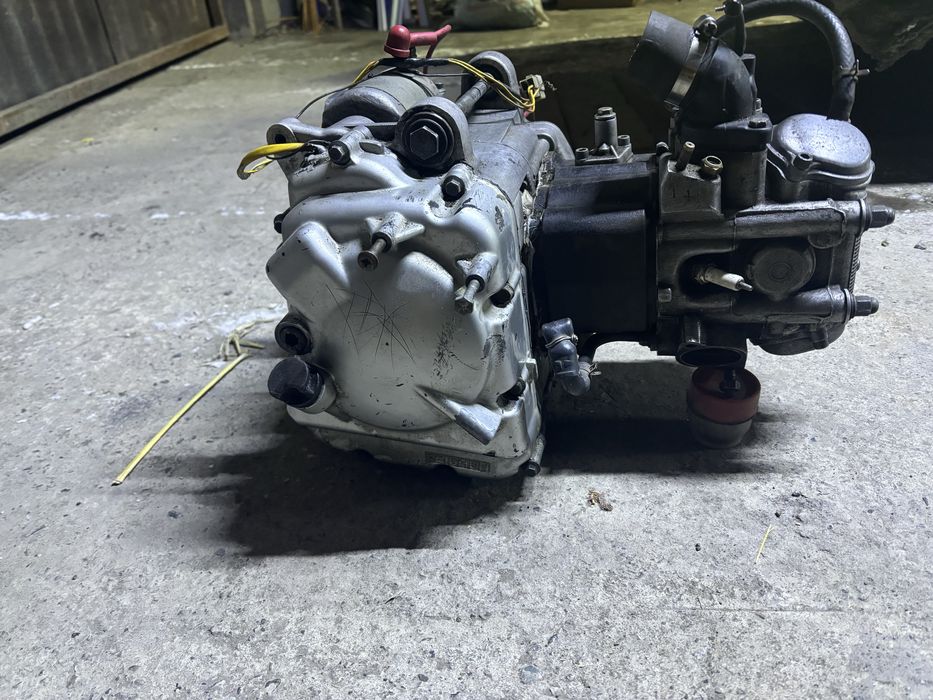 Продам двигатель от квадроцикла 300 кубов