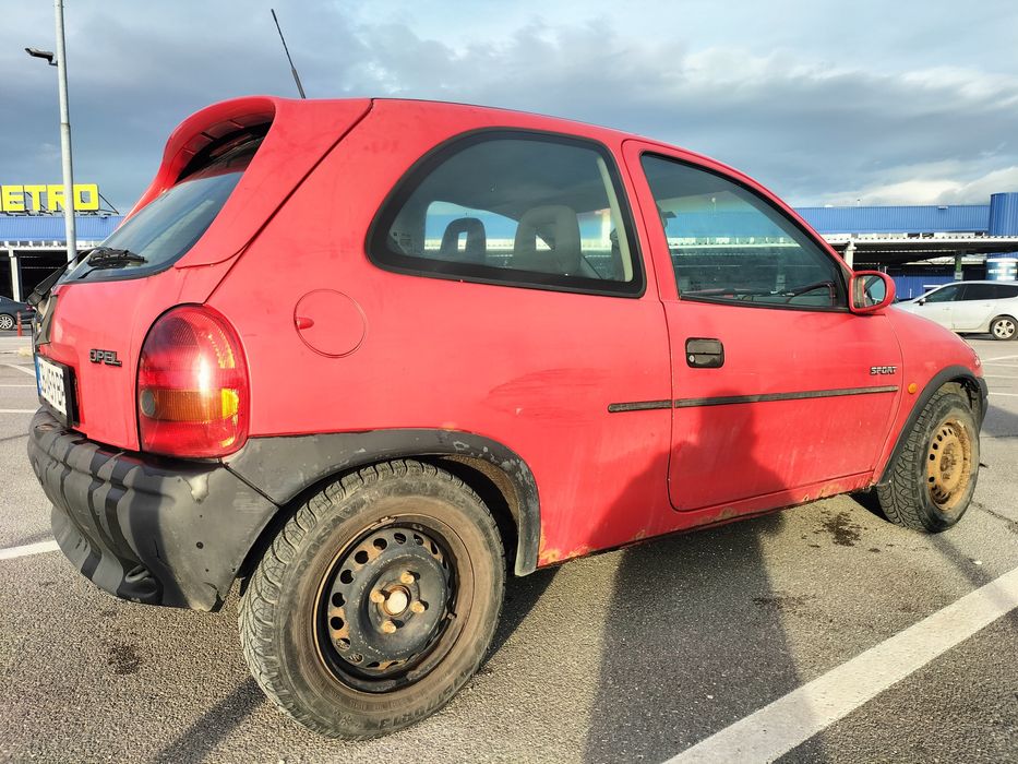 Opel corsa B 1.4 Sport