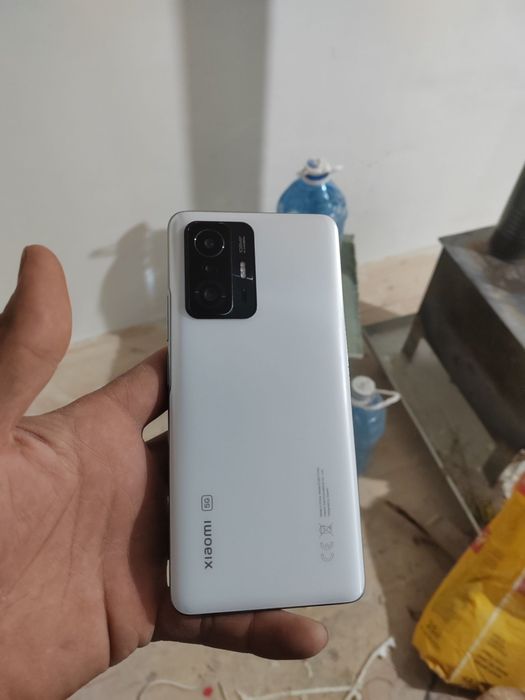 Xiomi 11 tholati ideal