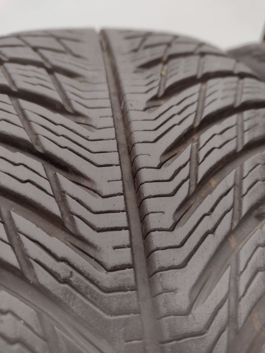 Топ състояние 4бр.215/65/17  Michelin PA5 MO dot1821