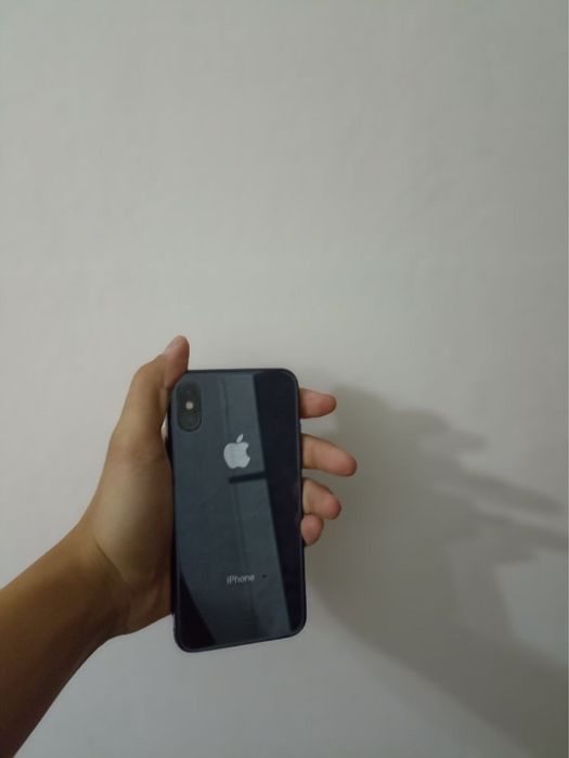 Iphone X 64 g в хорошем состояние