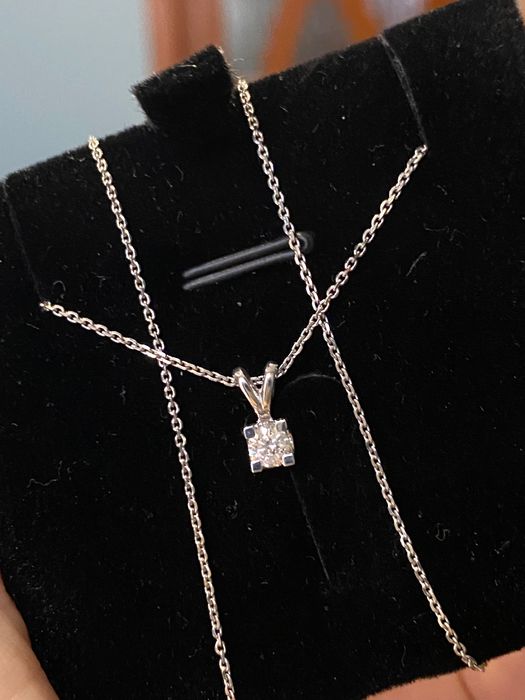 Колье с бриллиантом MIUZ