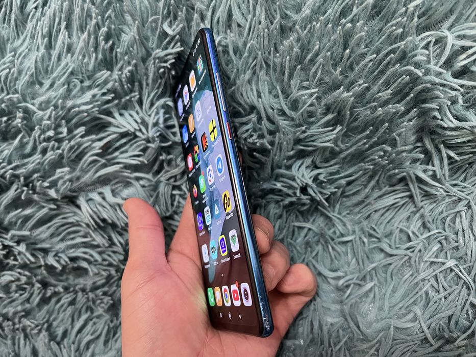 Mi 9t flagman 6/64gb