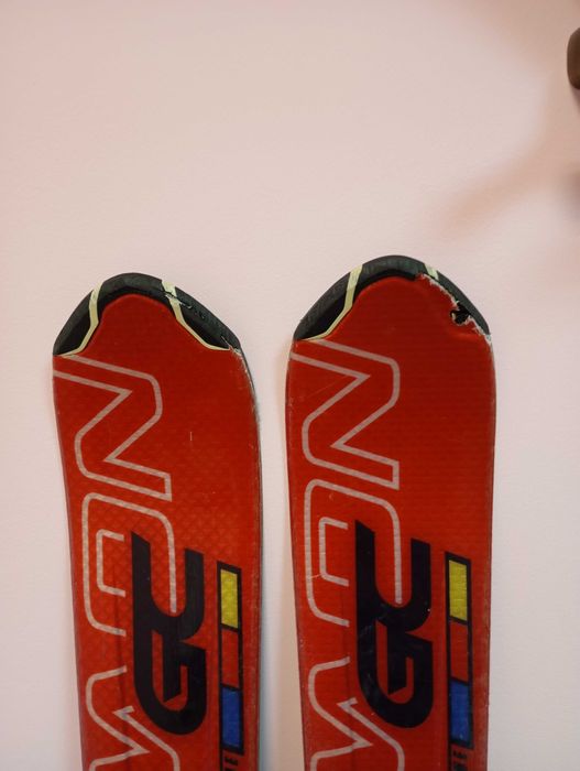 Ски 172см-33 евро и щеки 135см-8 евро, каски-10 евро