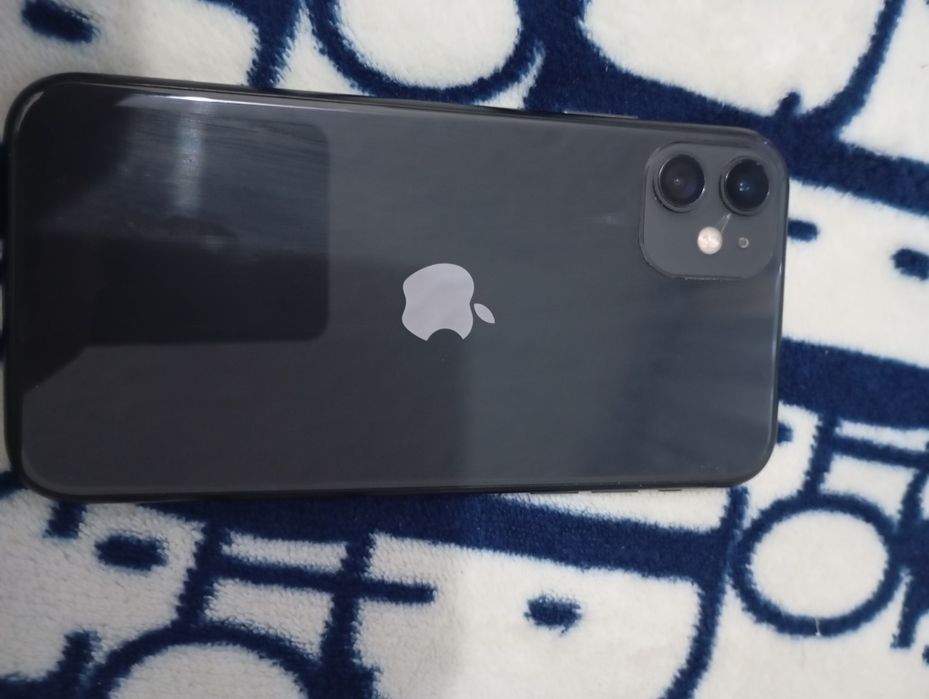 iPhone 11 128гб 100%