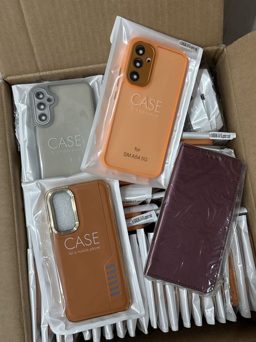 Lot 200 accesorii GSM (huse și folii) – Lichidare stoc