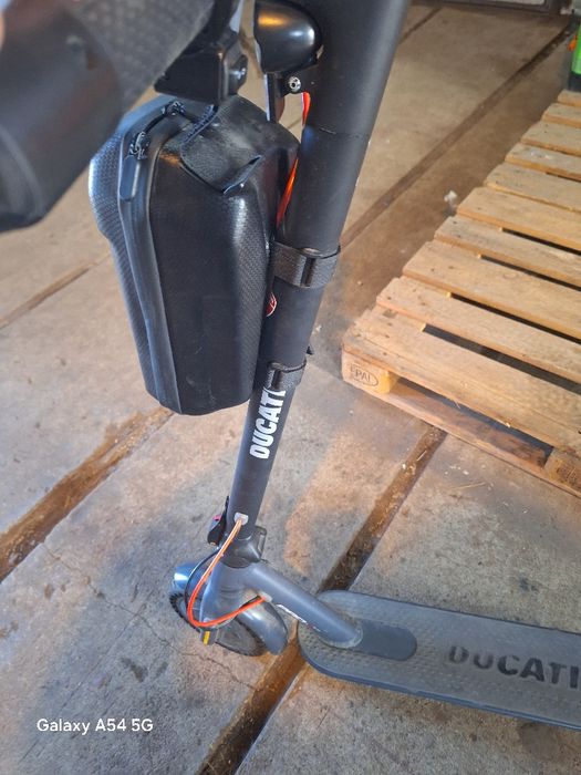 Тротинетка Dugati