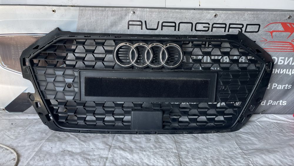 Предна решетка Audi A1 S-Line