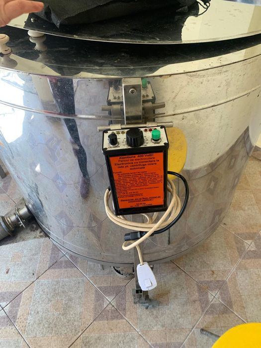 Centrifuga apicola 8 rame reversibila