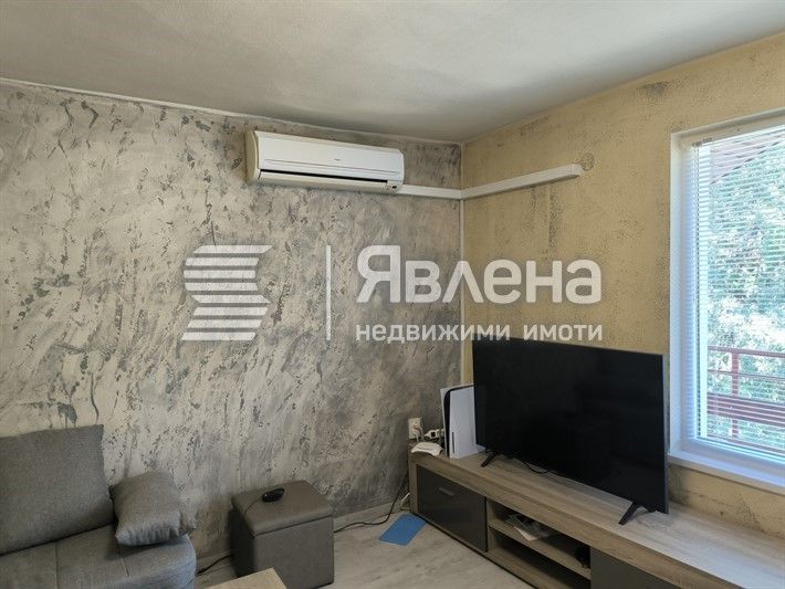 Етаж от къща в Лозенец