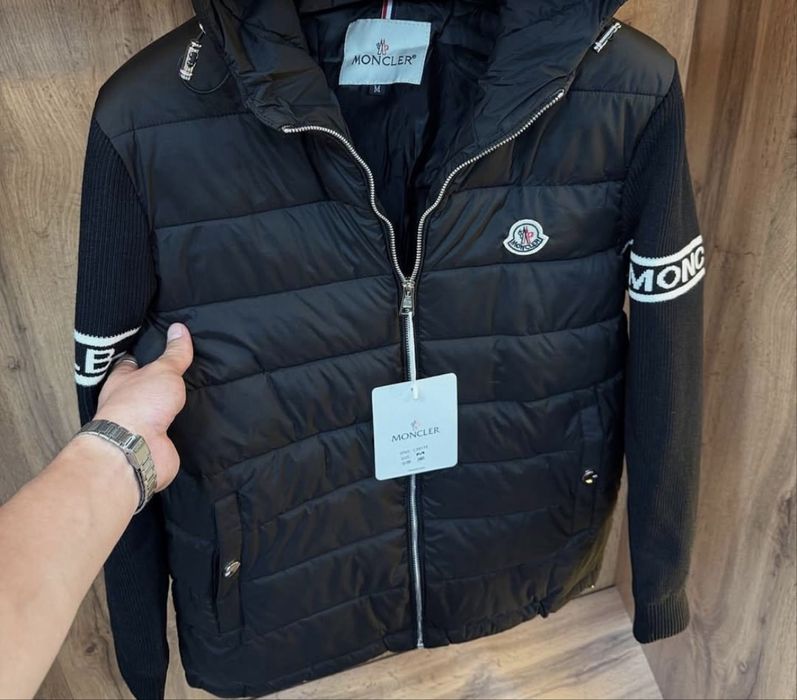 Moncler (Монклер) ветровка без капюшона