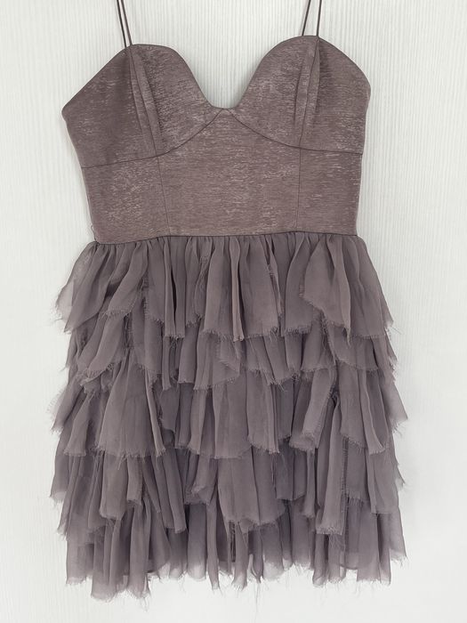 Коктейлна рокля