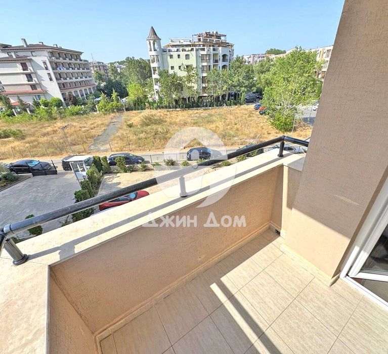 Продава се Двустаен апартамент в к.к. Слънчев бряг - 63 кв.м за 1427 €/кв.м - Снимка #8