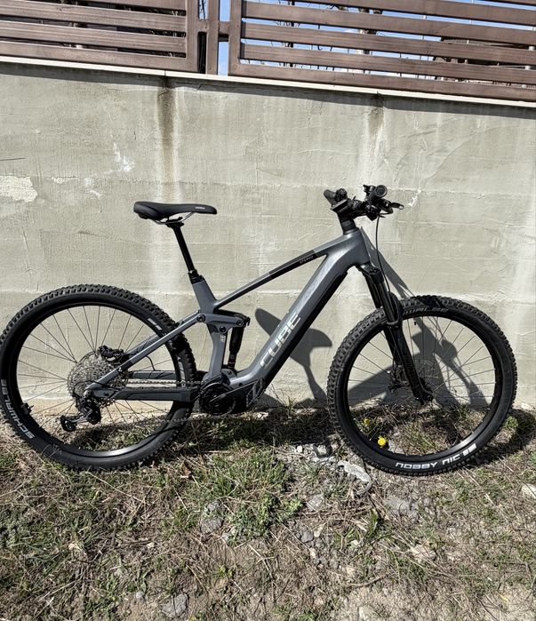 Bicicleta electrica cube  stereo hybirid 140 hpc