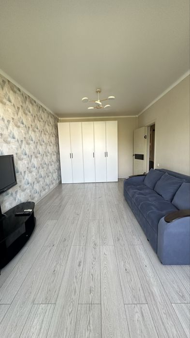 Продам двухкомнатную квартиру