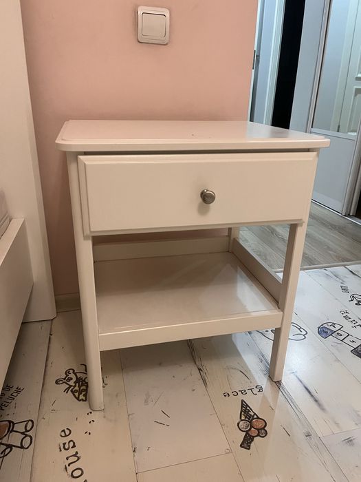 Тумбочка Икеа белая