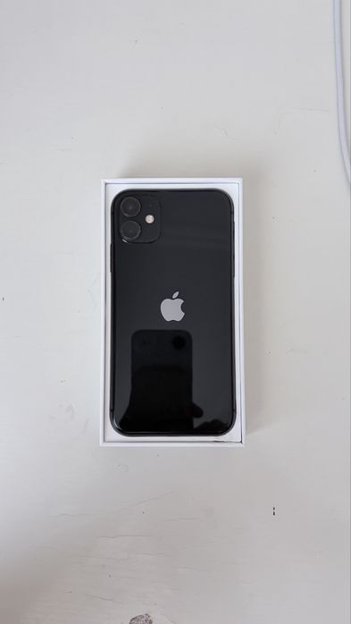 IPhone 11 128GB в хорошем состоянии