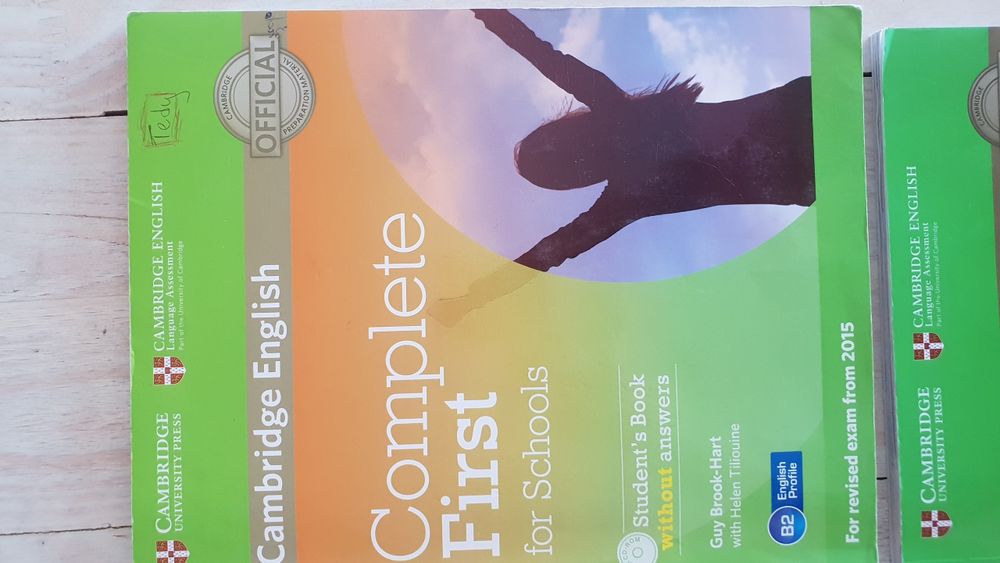 Cambridge English First for Schools пълен комплект учебник тетрадки