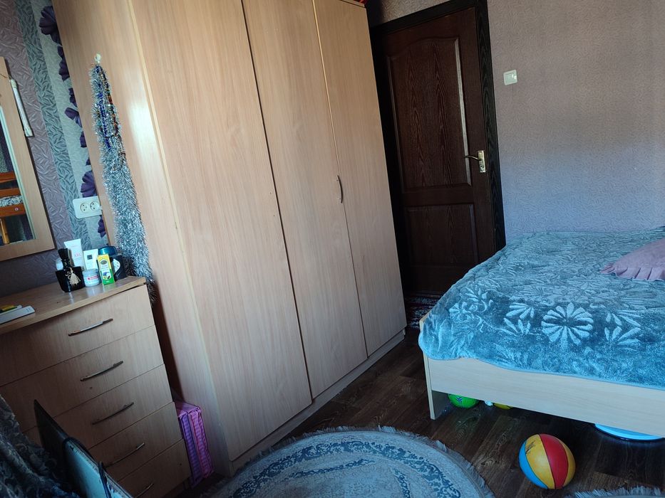 Arzonchi narxlarda uy jihozlari sotiladi divan + kreslo  xolati yaxshi