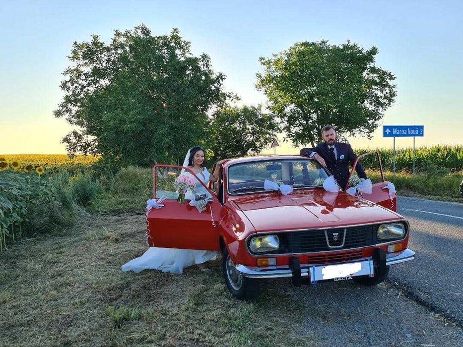 Mașini de epocă la evenimente / nunți