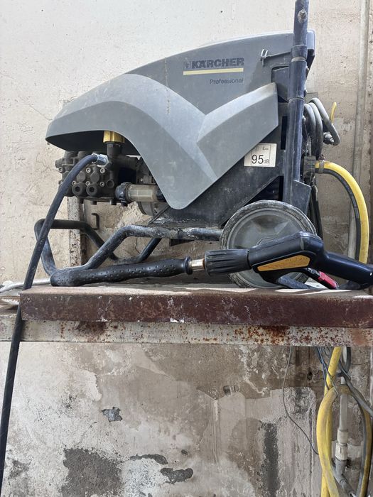 Сдаем автомойку на 4 бокса