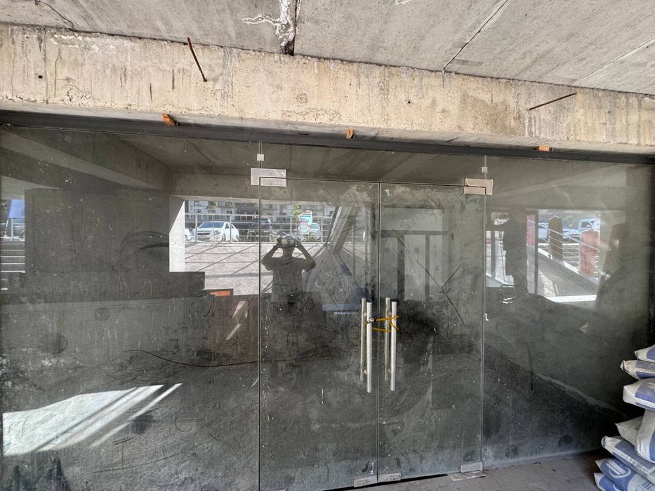 Продается коммерческое помещение в ЖК Eshonguzar City.