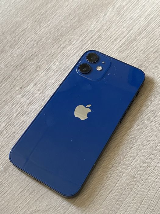 Продам Iphone 12 mini