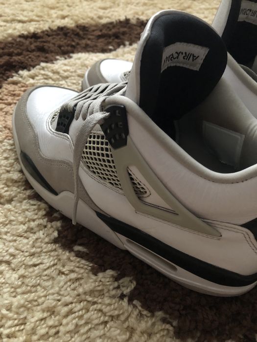 Jordan 4 Military Black