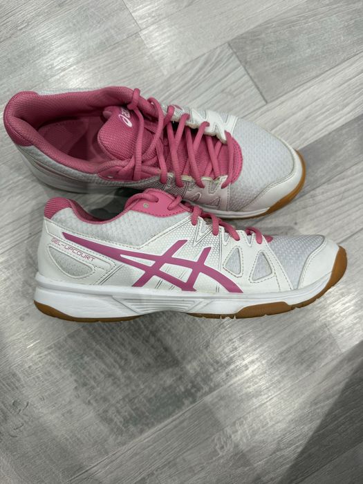 Спортни обувки Asics