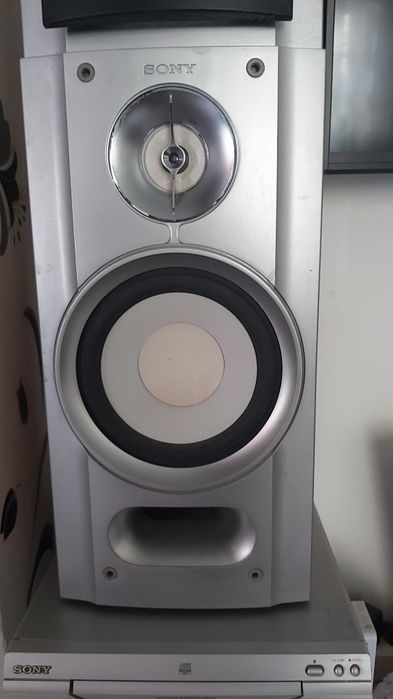 Combină muzicală Sony de vînzare .,Pentru cei care colecționează așa ceva
