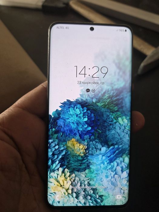 Samsung s20 сатылады
