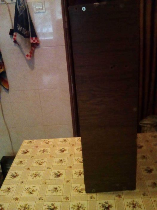 пощенска кутия от пдч с малка секретна бравичка с две ключета