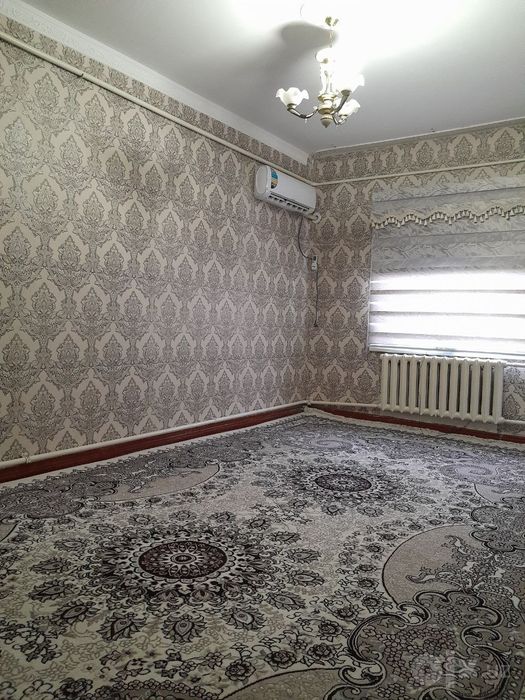 3 xonali kvartira ijaraga beriladi.