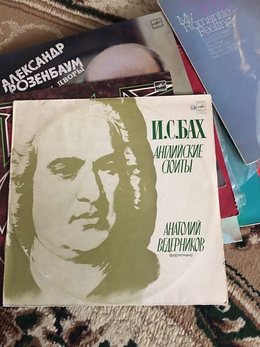 Продам виниловые пластинки