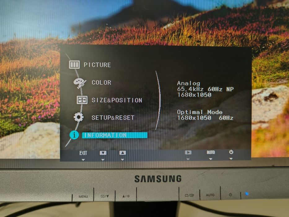 Монитор Samsung SyncMaster SA450 22" , сив, с кабел и стойка