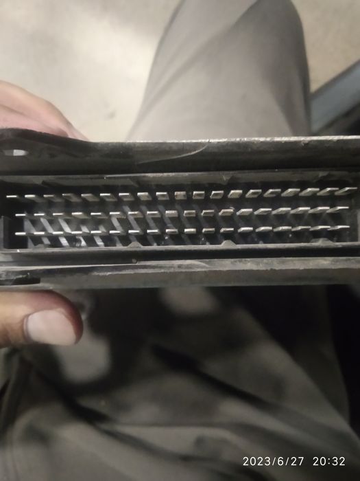 Продаётся ЭБУ Январь -5.1.1