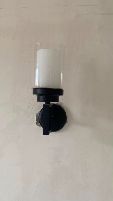 Продам   люстру !